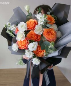 bó hoa hạnh phúc gần