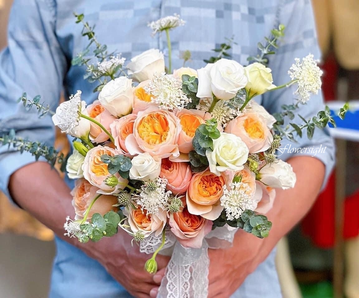 Chờ anh - Hoa cưới cầm tay