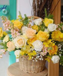 Giỏ hoa gọi nắng tại Shop hoa hồ chí Minh