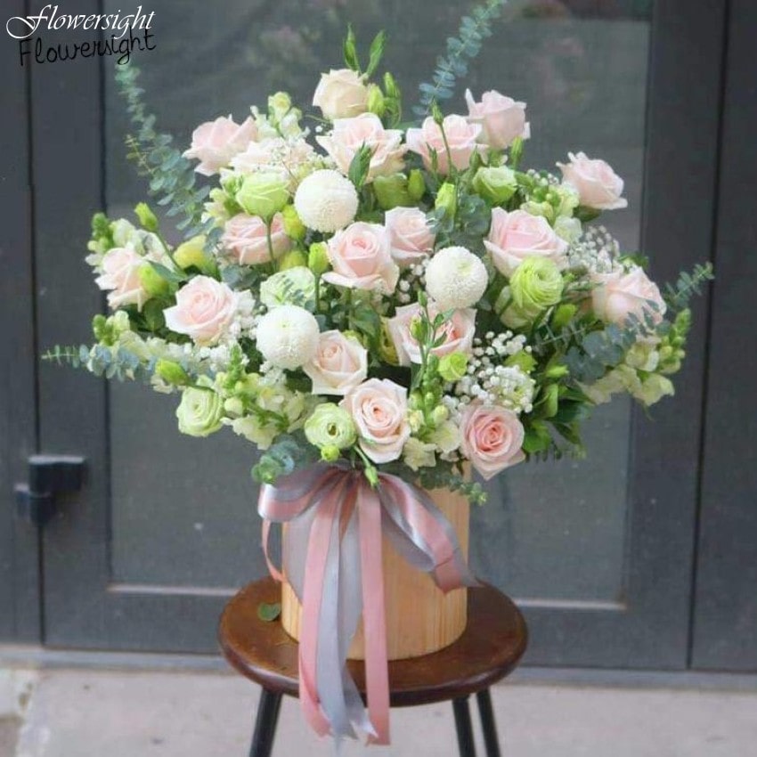 Thiết kế hoa tươi đơn giản