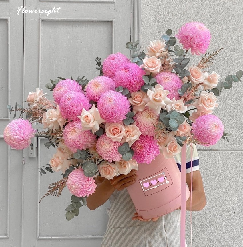 Giỏ hoa cúc mẫu đơn