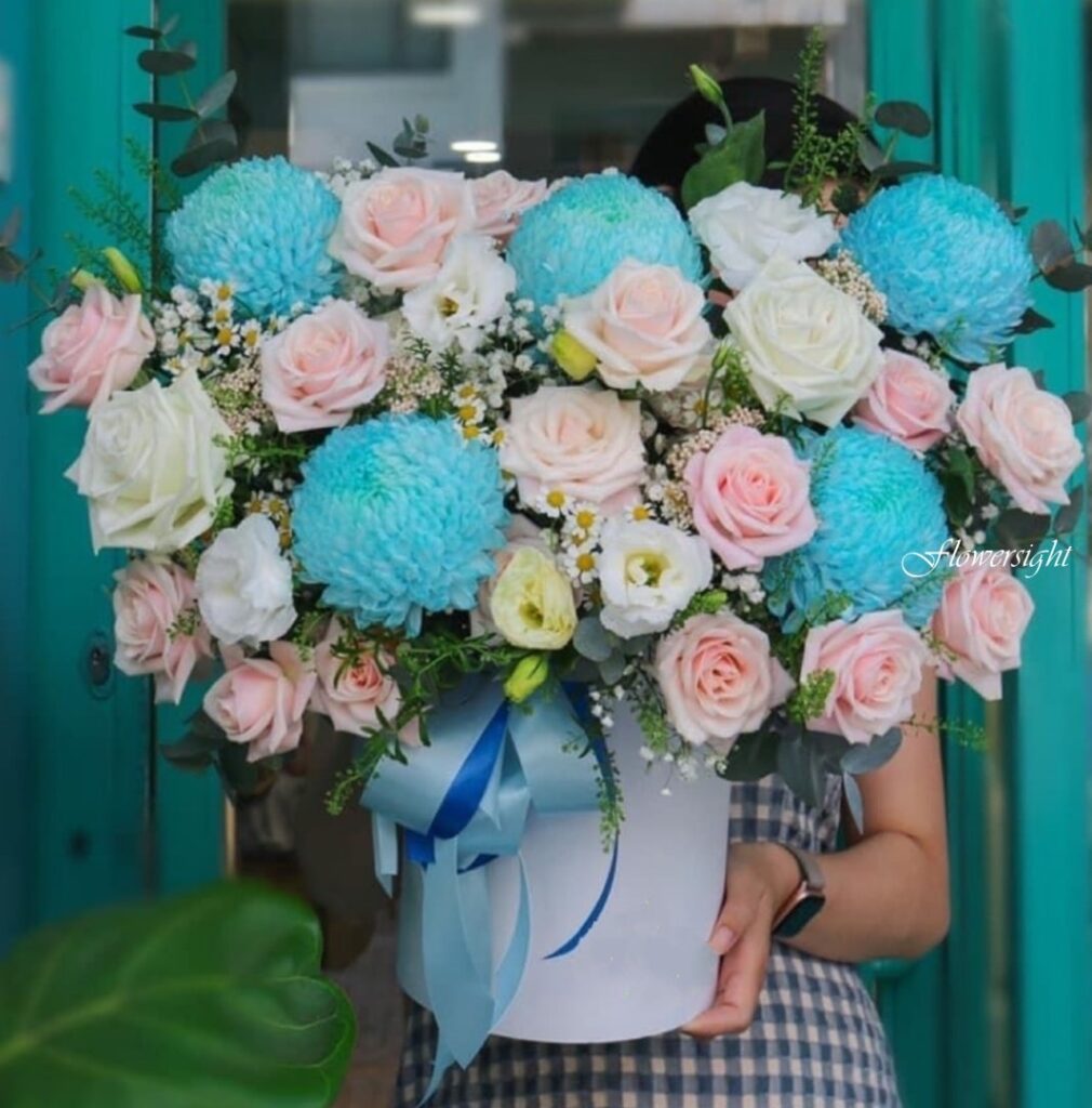 Hoa cúc hồng sinh nhật tháng 11 Hoa cúc hồng tượng trưng cho sự ngọt ngào trong tình yêu