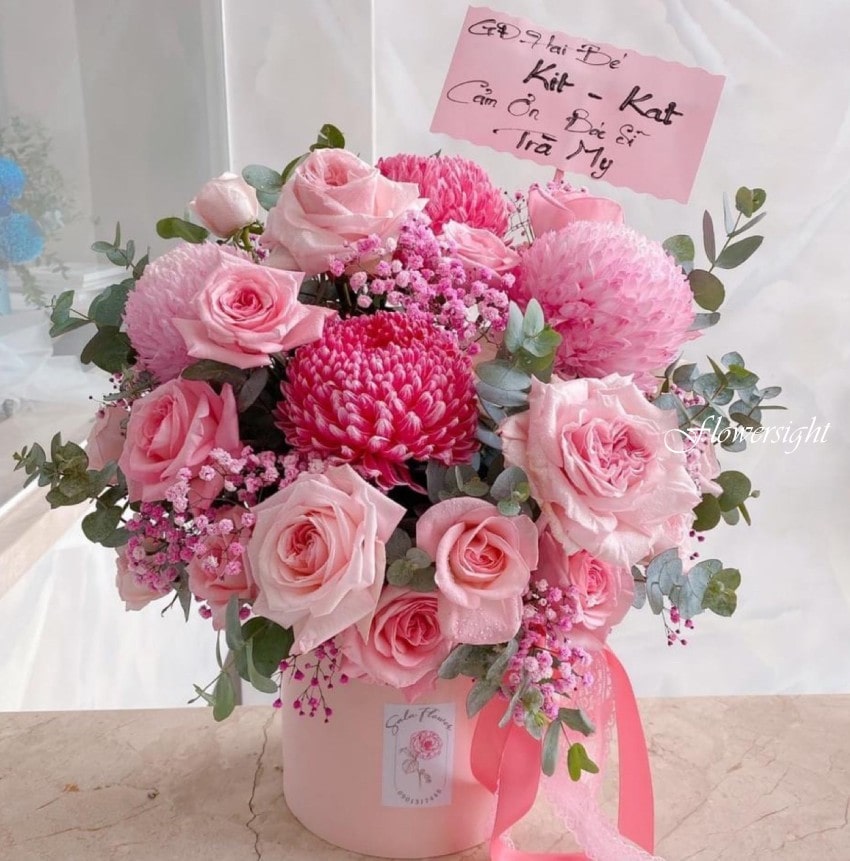 Hoa cúc tượng trưng cho lời chúc sức khỏe, phúc lộc, niềm vui và sự sống