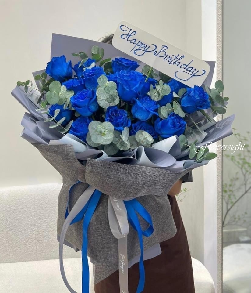 Bó hoa xanh dương tặng sếp nam