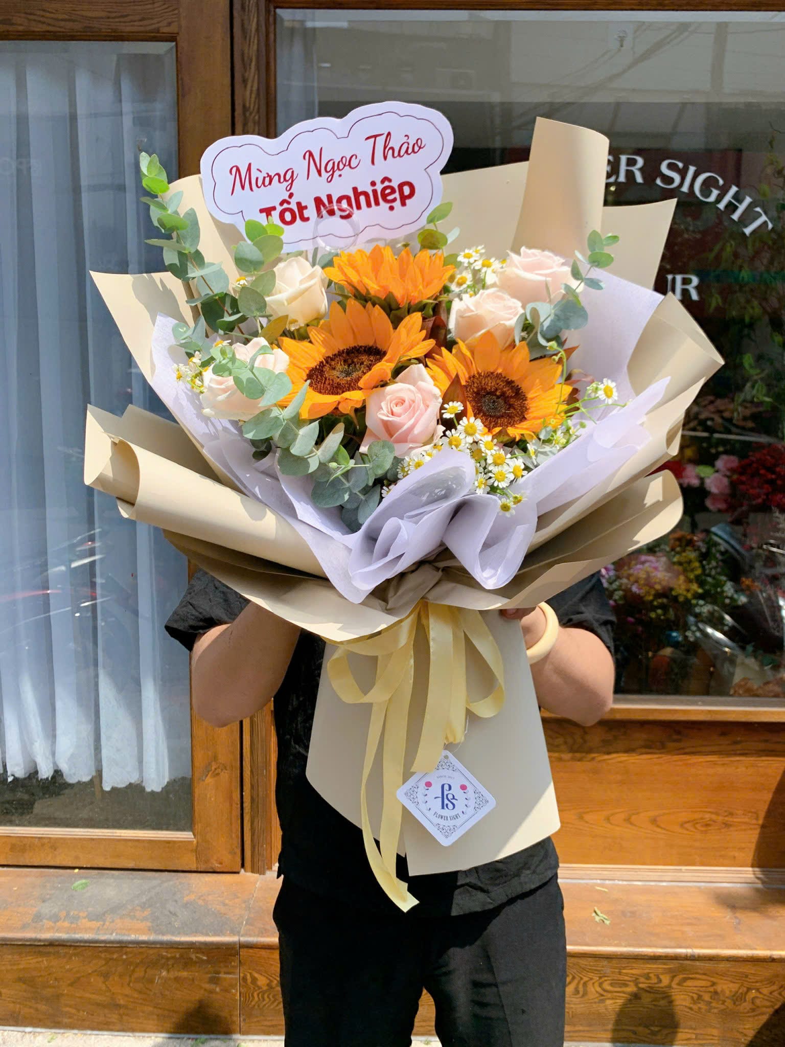 Bó hoa hướng dương nắng dễ thương