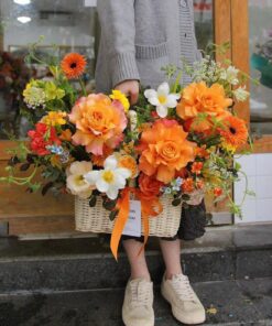 giỏ hoa cầm tay Nắng xinh