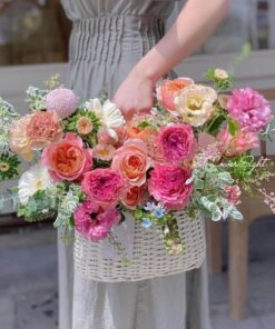 Giỏ hoa tươi chúc mừng