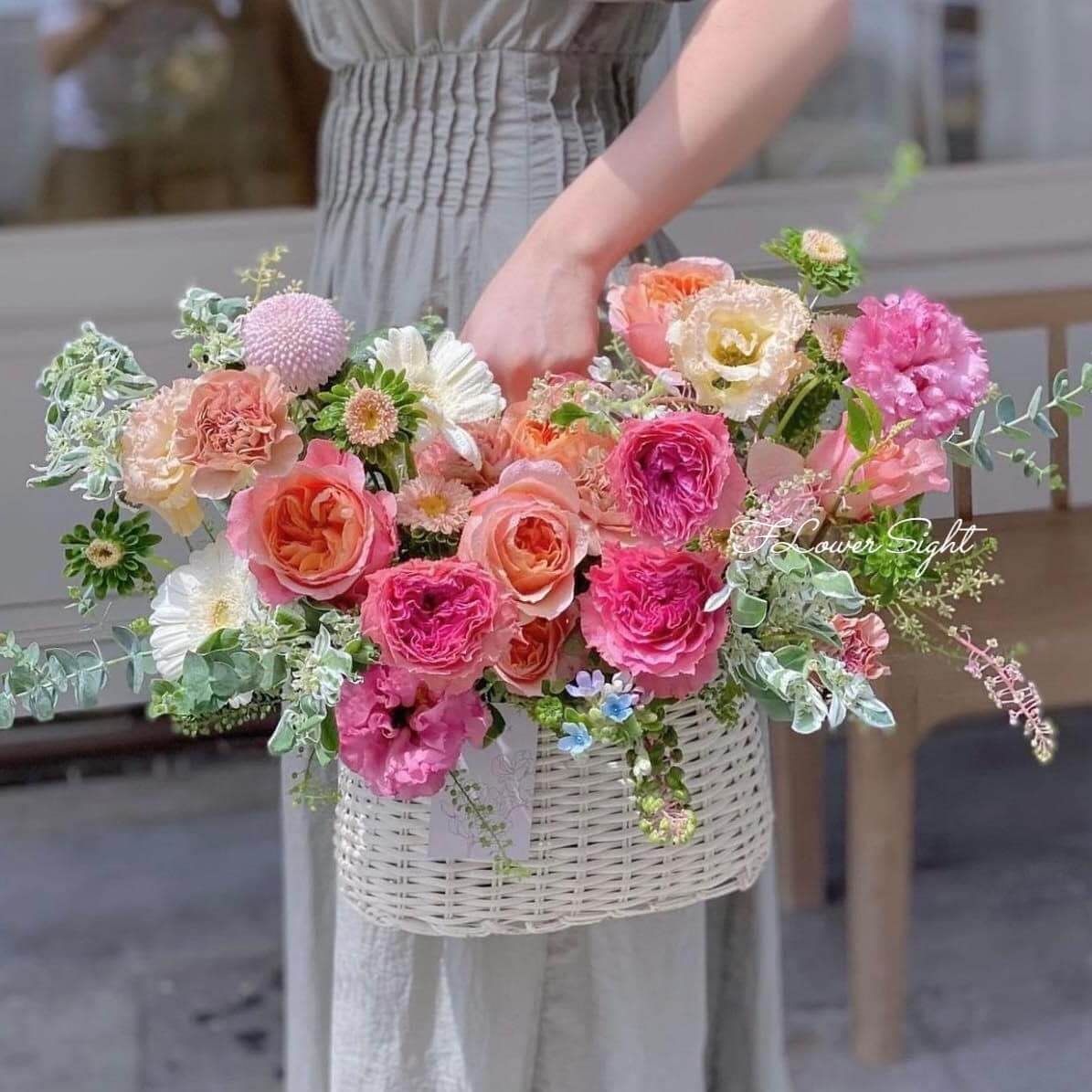 Giỏ hoa tươi chúc mừng Kẹo ngọt