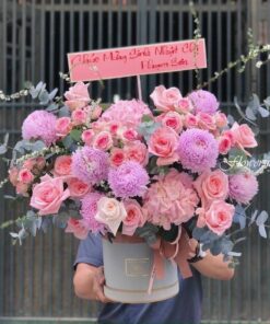 giỏ hoa tươi tông màu tím hồng Tươi đẹp