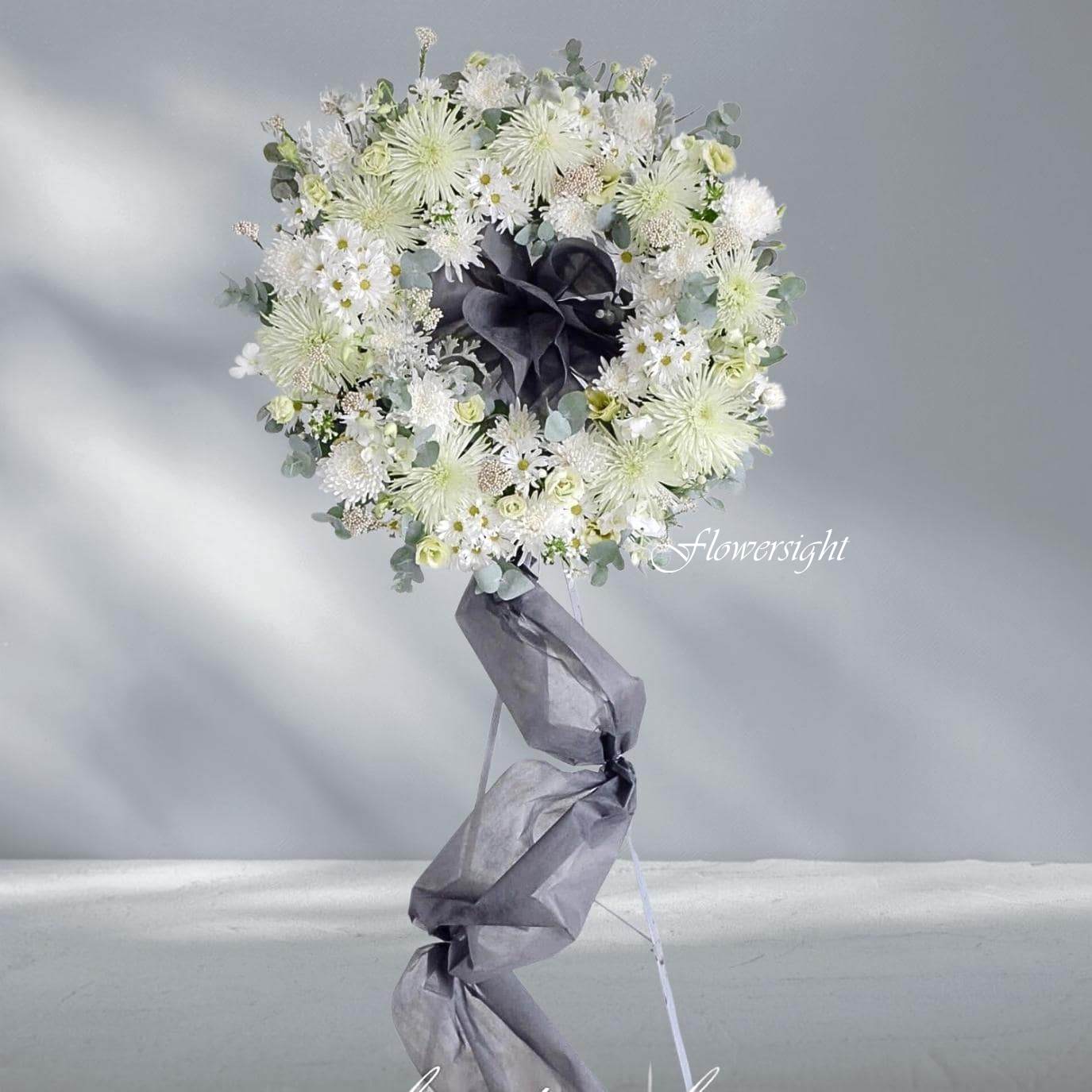 kệ tang giá rẻ Vòng hoa Lặng yên