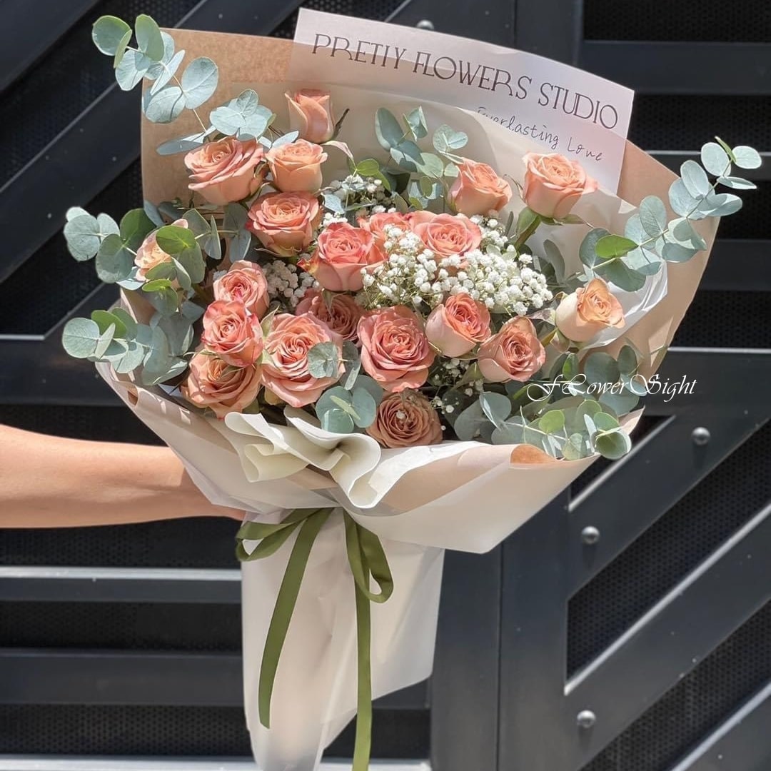 Bó hoa Hạnh phúc bất tận