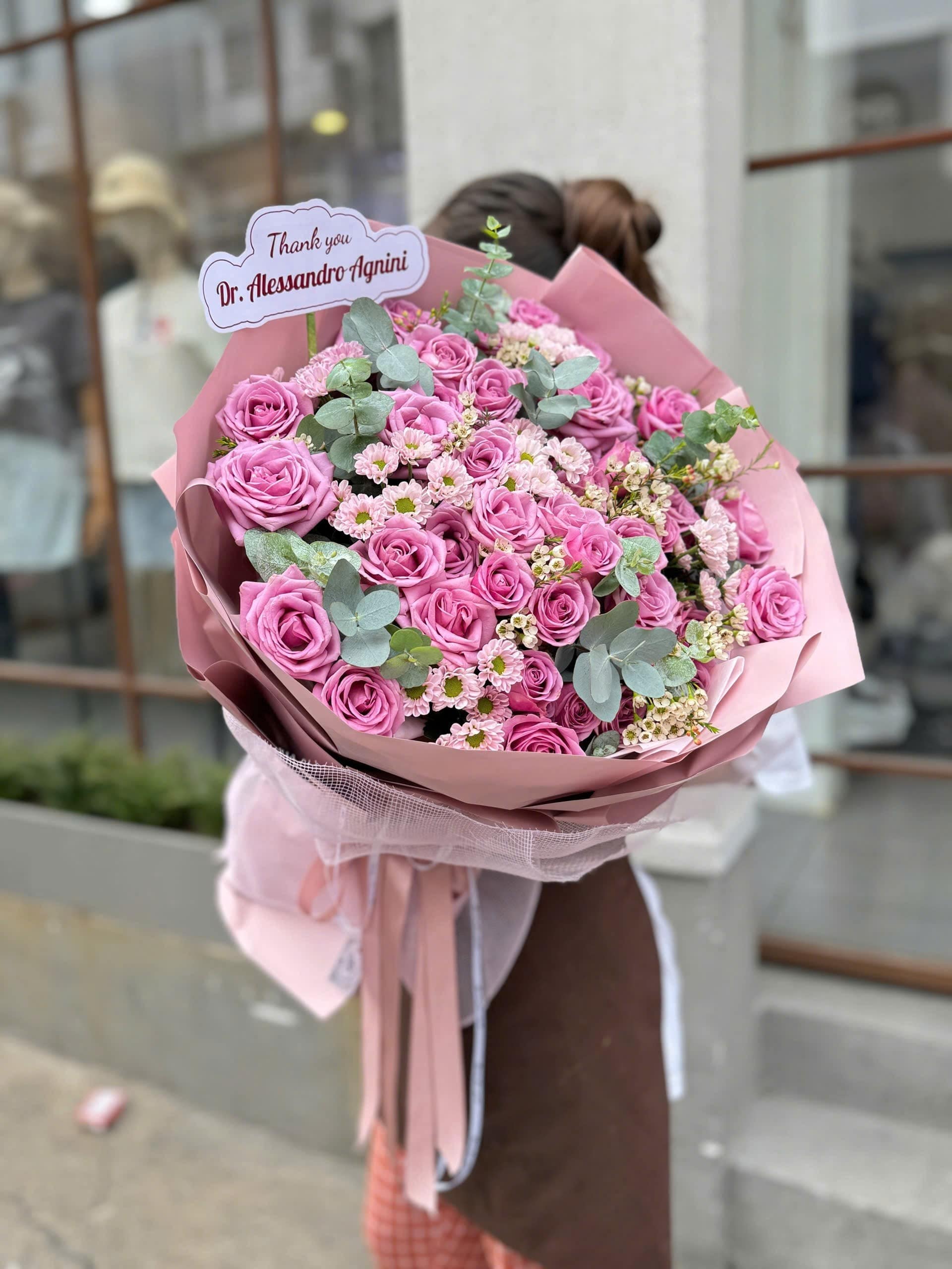 Bó hoa hồng simmer