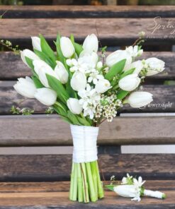 hoa cưới cầm tay cô dâu Sweetie