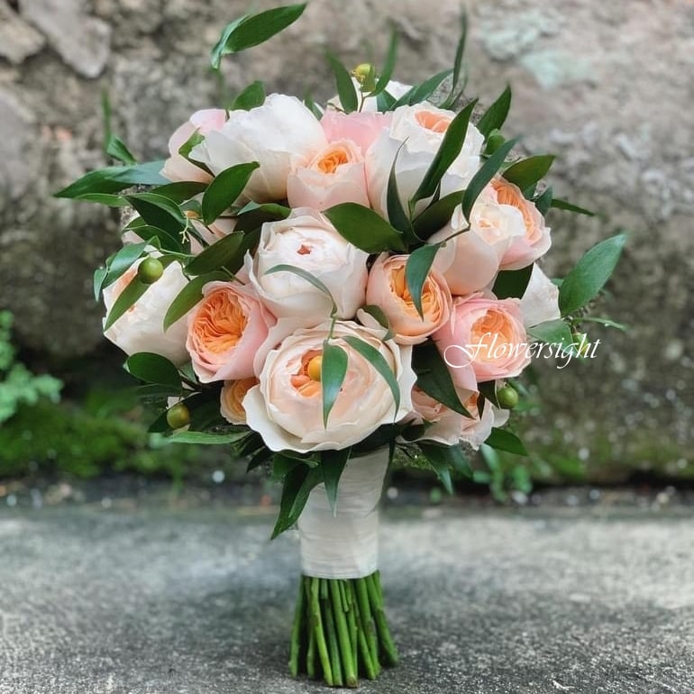 hoa cưới cầm tay