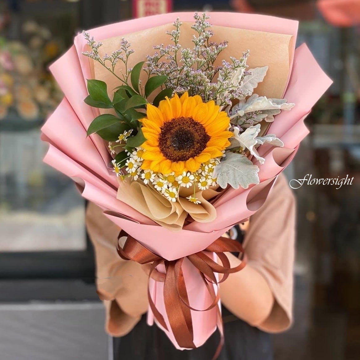 hoa tốt nghiệp "Quen thuộc"