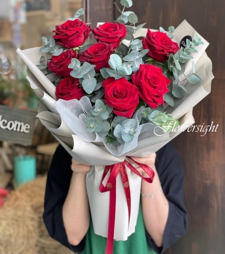 hoa mừng tốt nghiệp "Bó hoa Sang trọng"