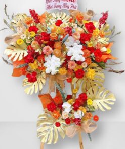 Kệ hoa chúc mừng Đại thắng