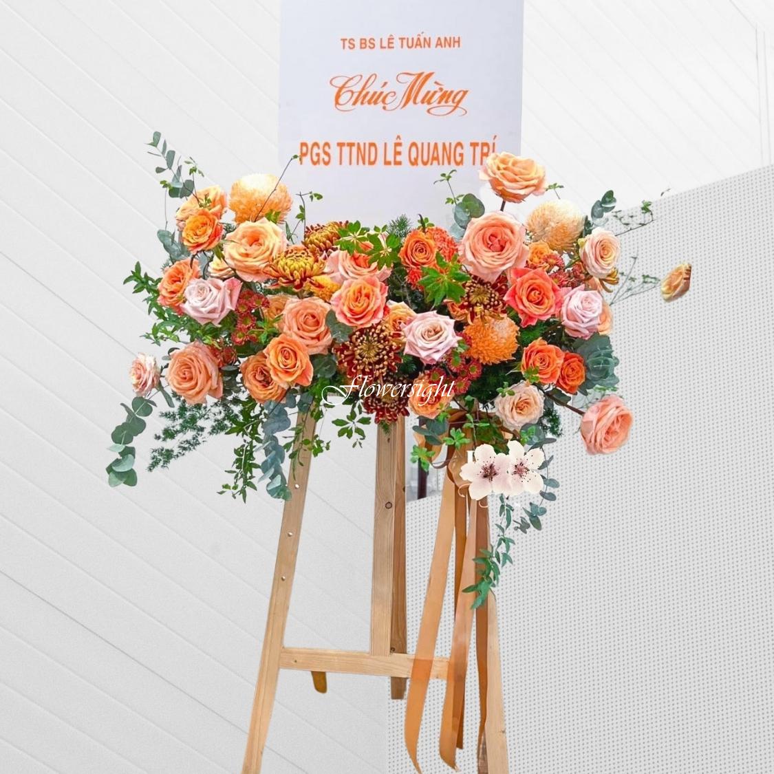 Kệ hoa Ngập tràn tinh tú