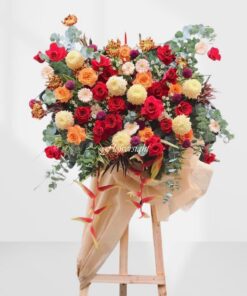 Kệ hoa khai trương Con đường thành công