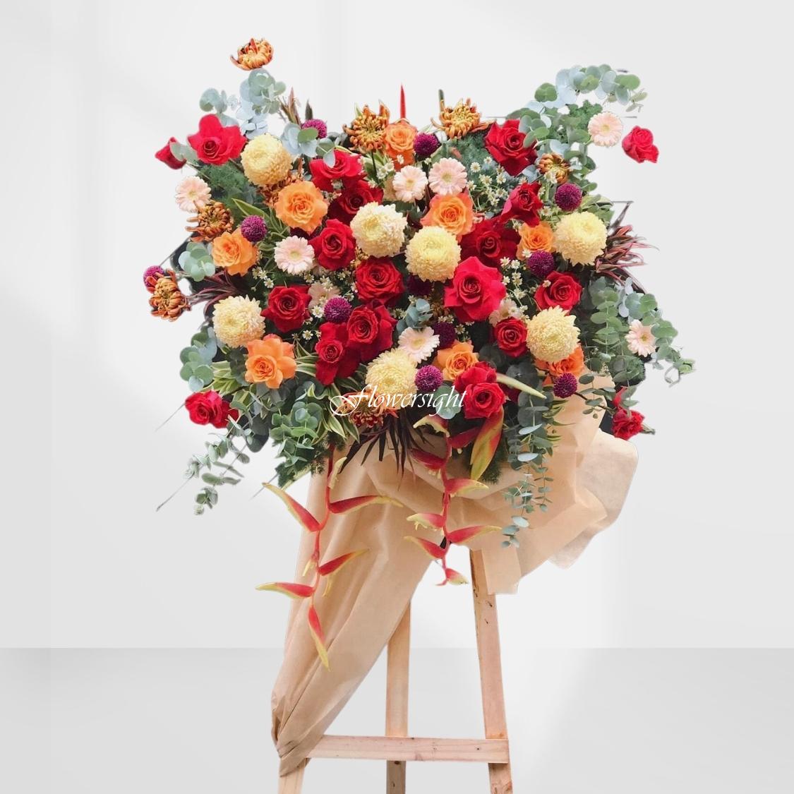 Kệ hoa khai trương Con đường thành công