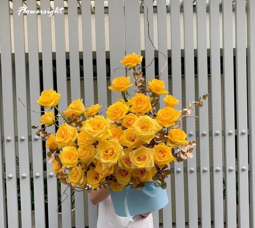 Hoa hồng vàng sang trọng chúc mừng sinh nhật mẹ hoặc sếp