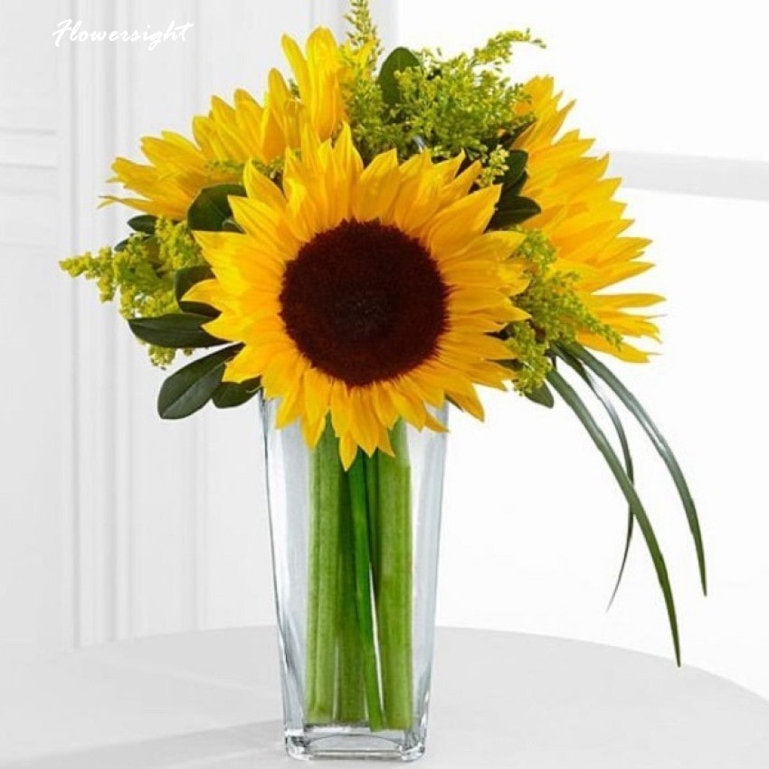 Bí quyết cắm hoa hướng dương thắp hương đẹp và tươi lâu