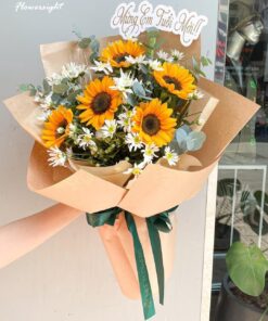 Bó hoa hướng dương 5 bông mẫu 2