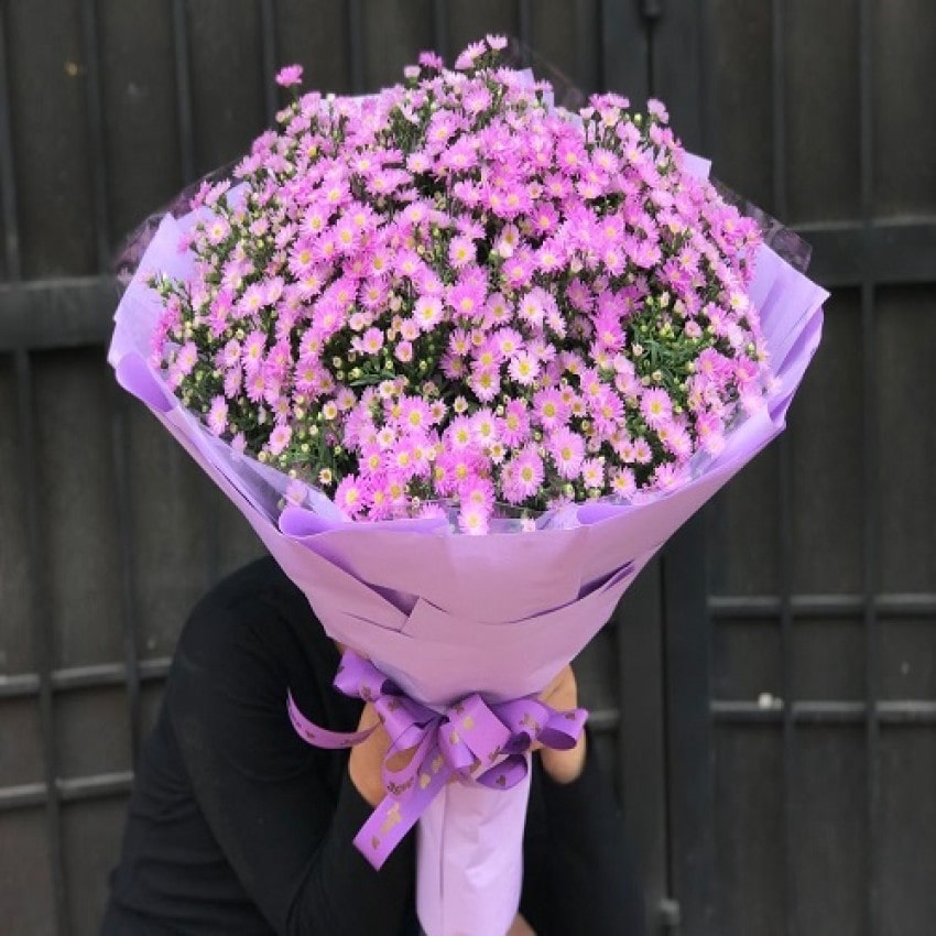 Theo FlowerSight hoa lưu ly tượng trưng cho sự chia xa