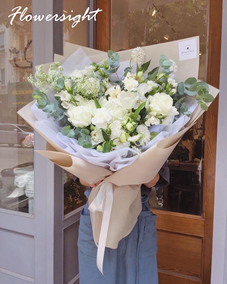 Bó hoa cẩm chướng màu trắng