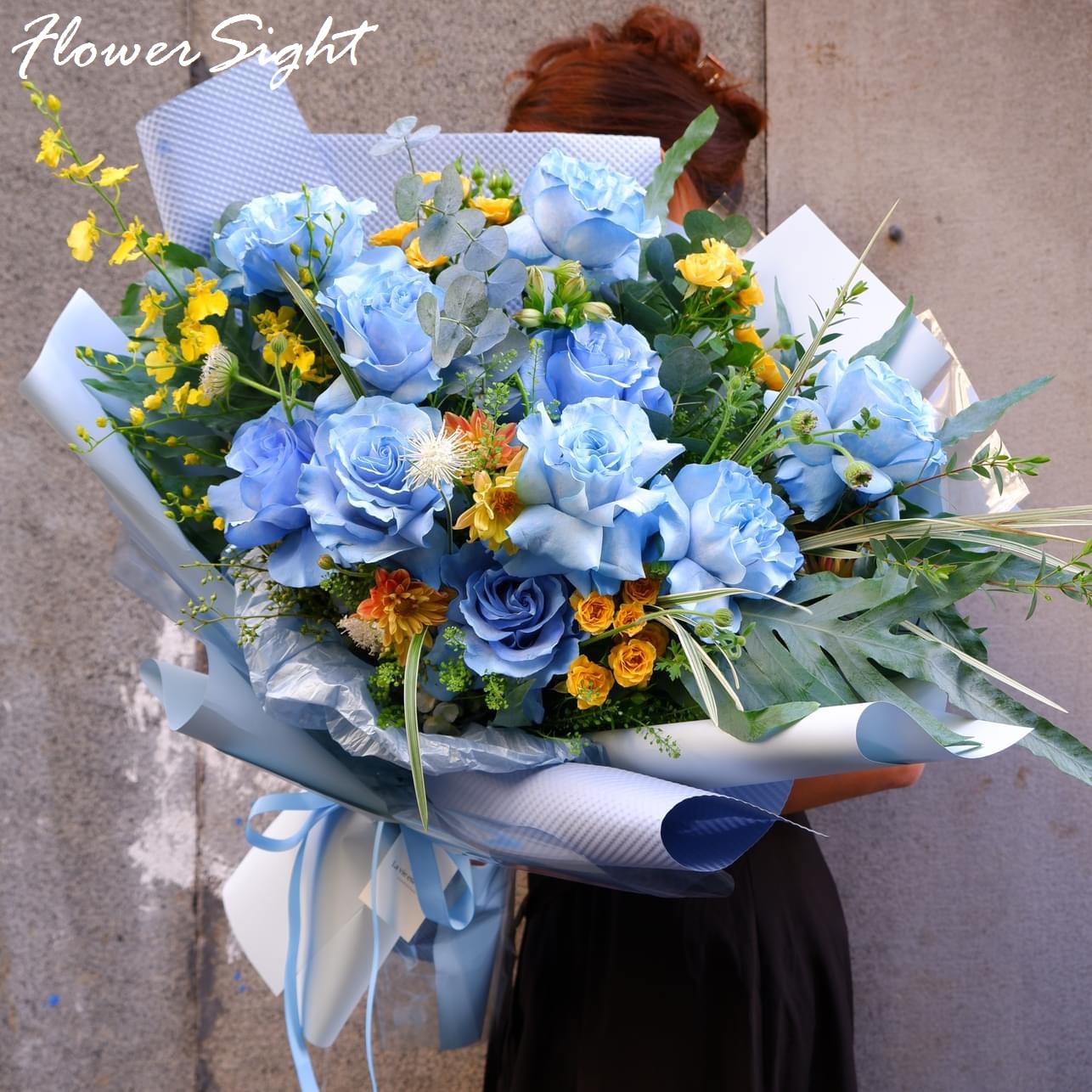 Bó hoa hồng xanh dương nhạt