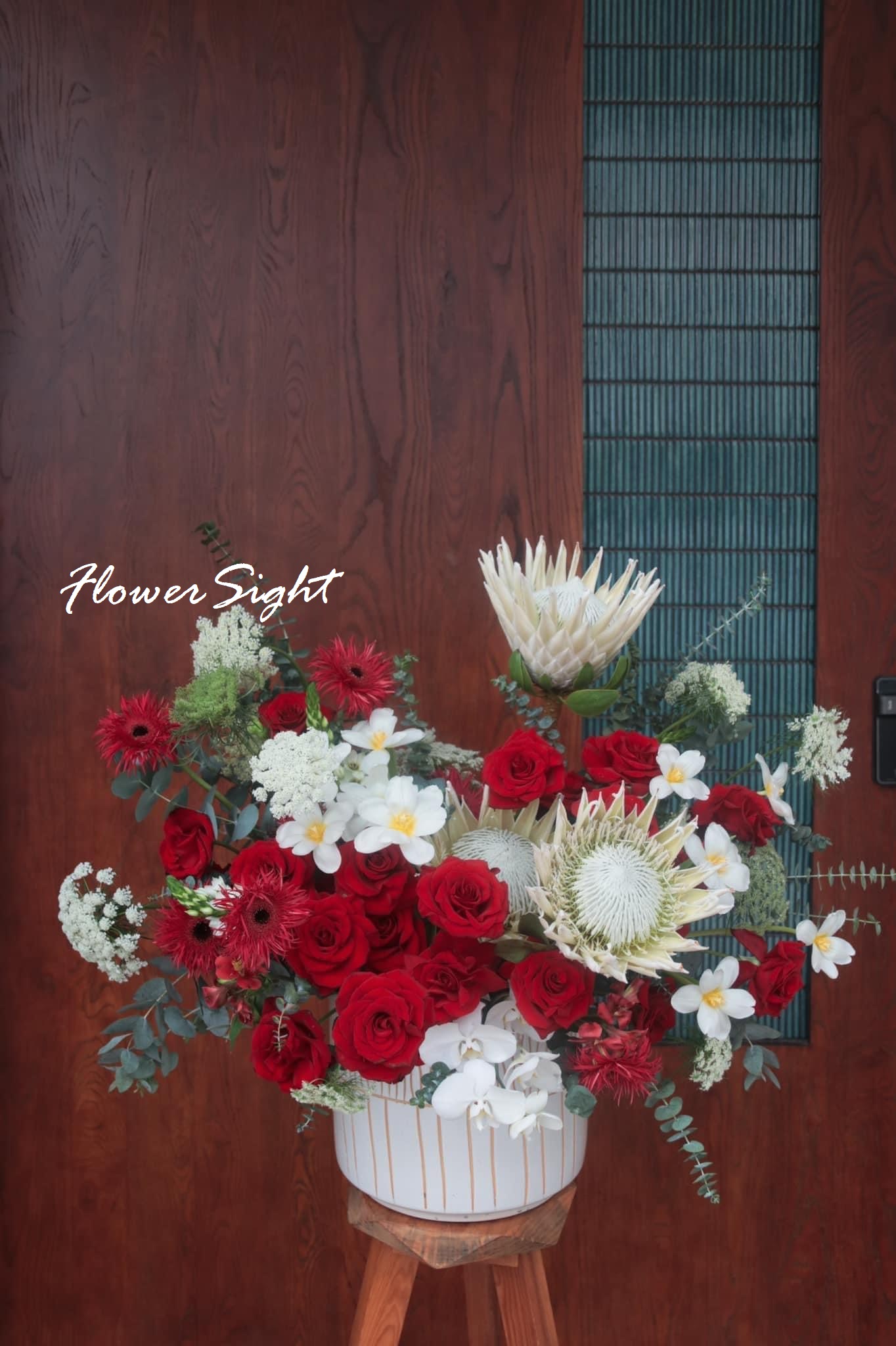 Giỏ hoa hồng đỏ