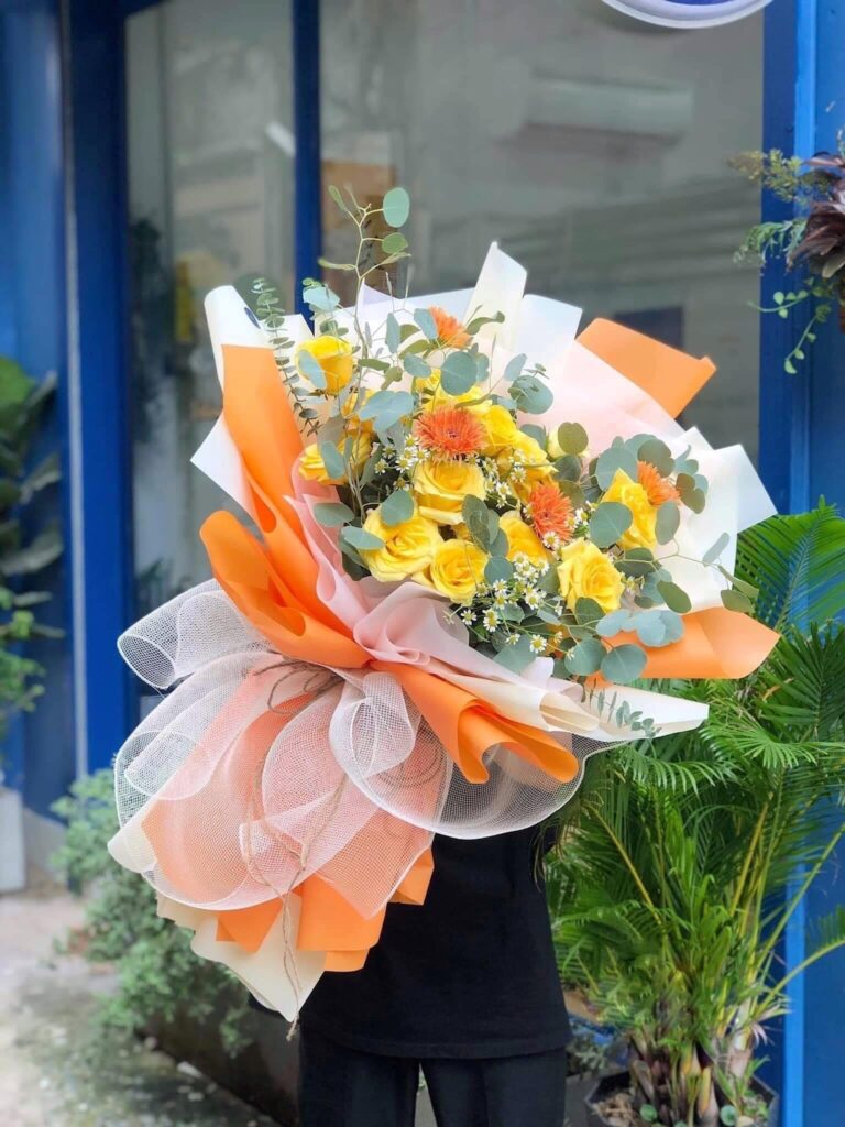 Hoa hồng vàng mang những ý nghĩa đặc biệt trong tình yêu