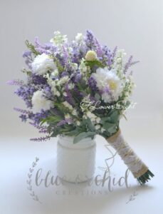 Tại FlowerSight luôn có những mẫu hoa cưới lavender đẹp và tinh tế nhất, đáp ứng mọi yêu cầu, sở thích của bạn