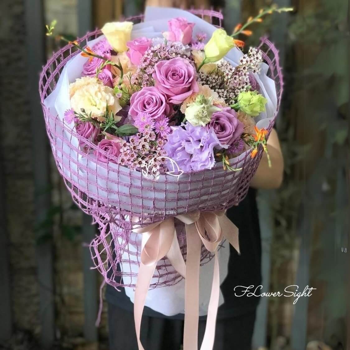 Bó hoa "ngọt ngào nhất" màu tím