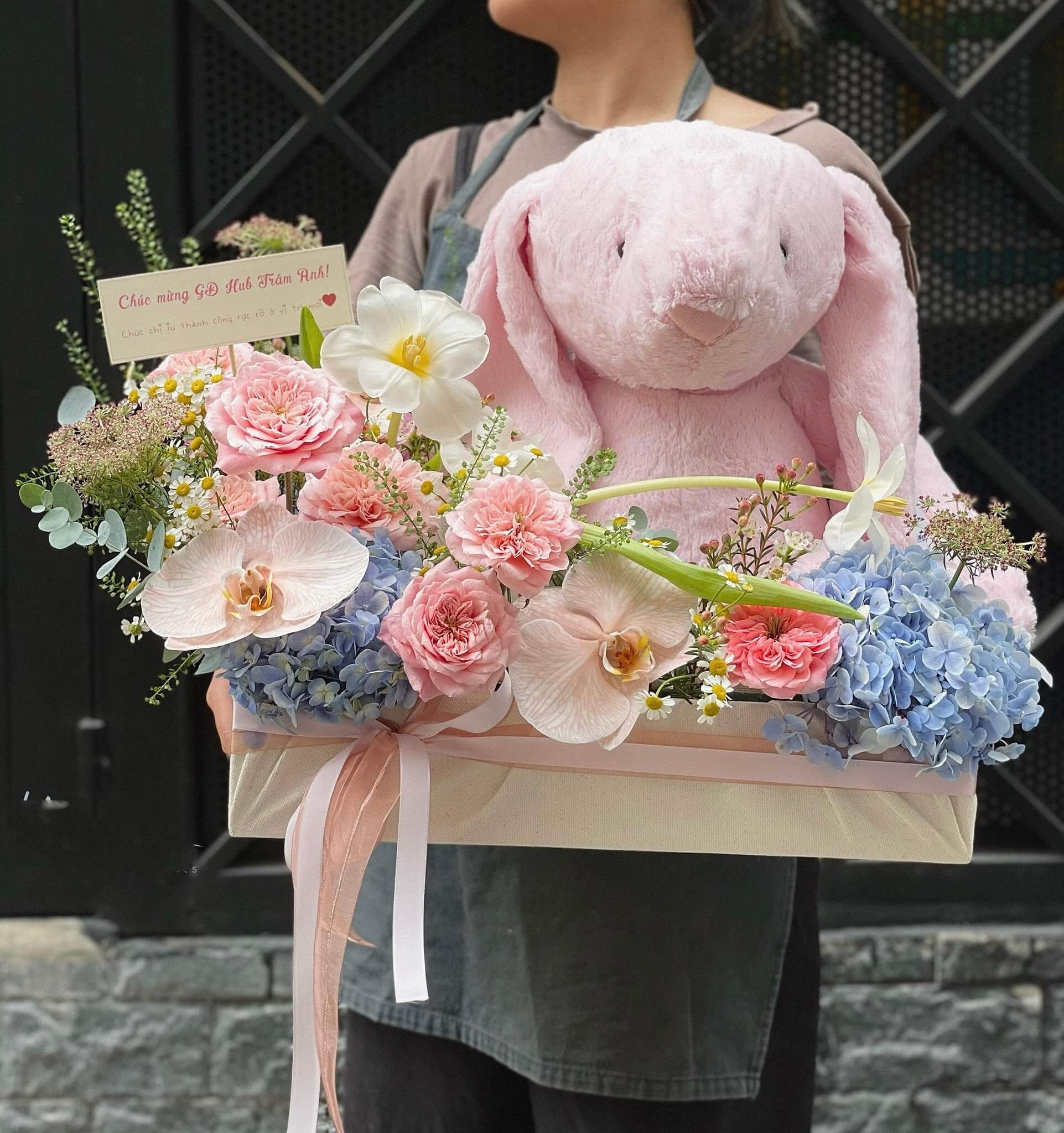 hộp hoa gấu bông