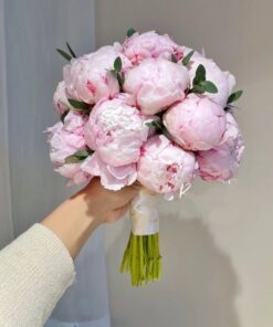 Hoa cưới mẫu đơn hồng