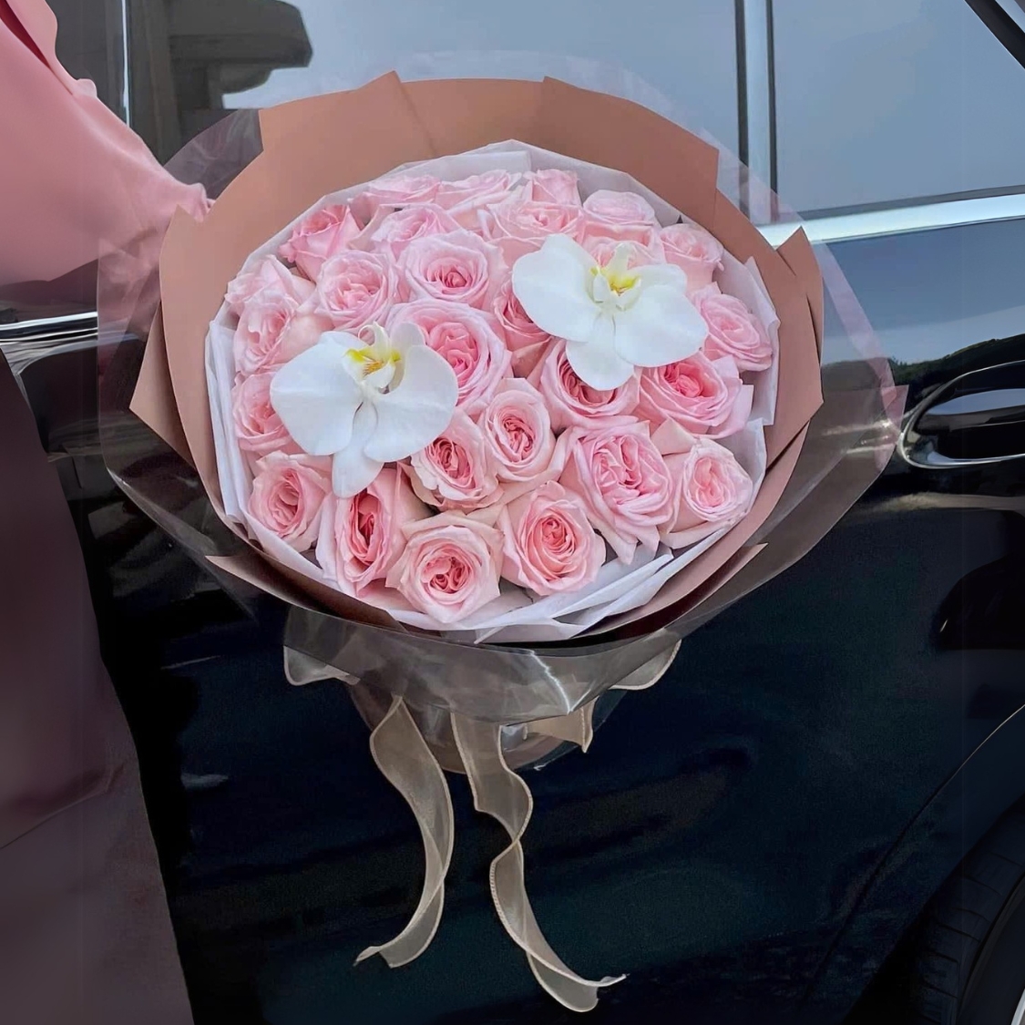 Bó hoa hồng màu hồng