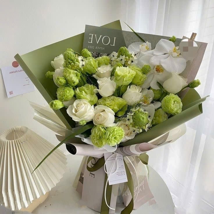 Bó hoa cát tường xanh