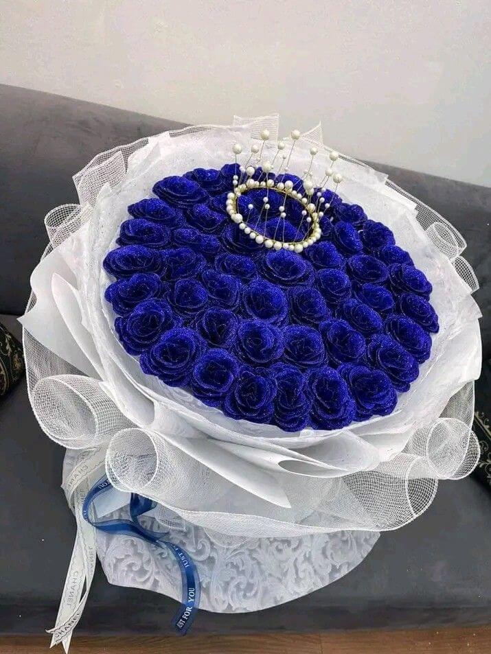 Hoa sáp nhũ xanh đẹp