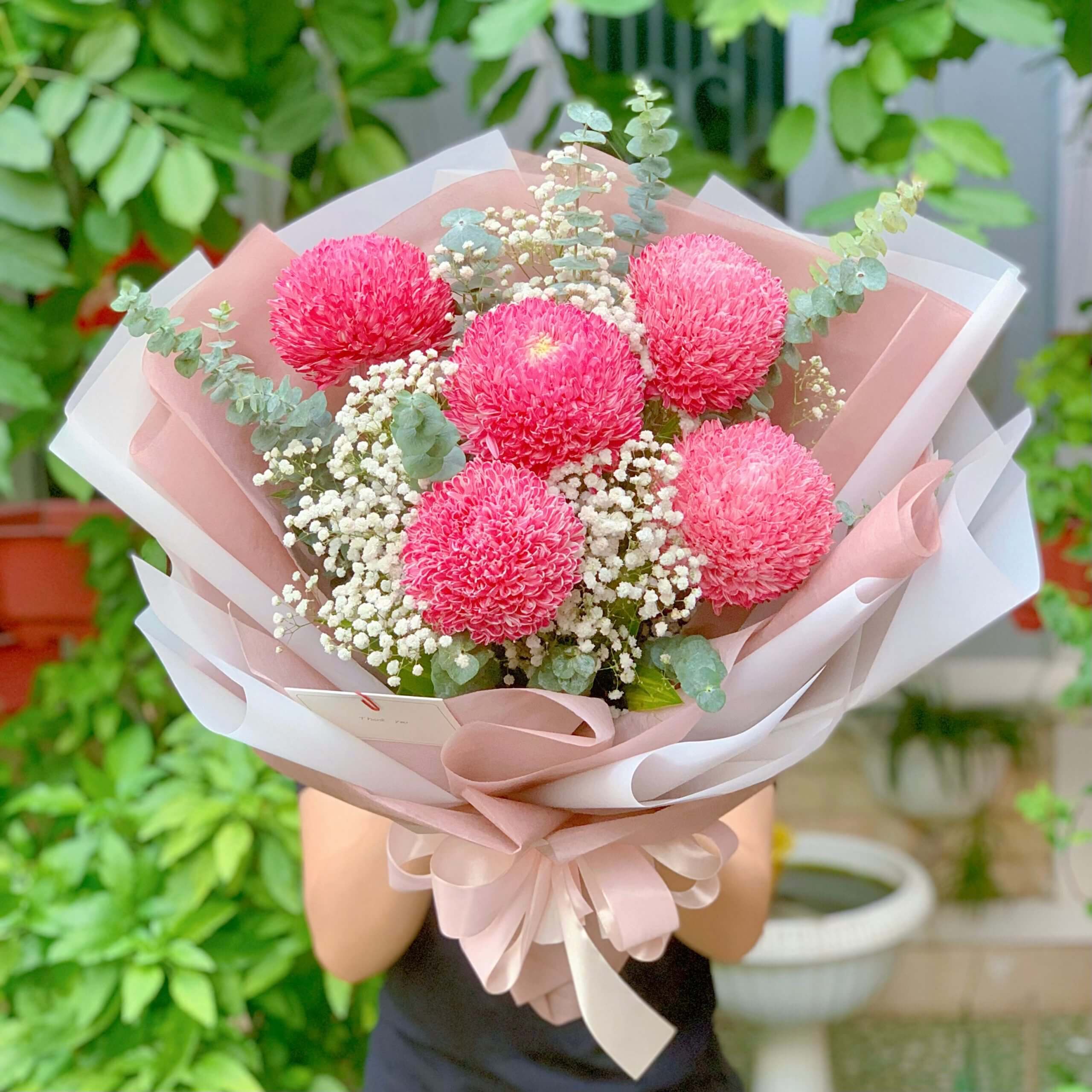 Bó hoa cúc mẫu đơn hồng