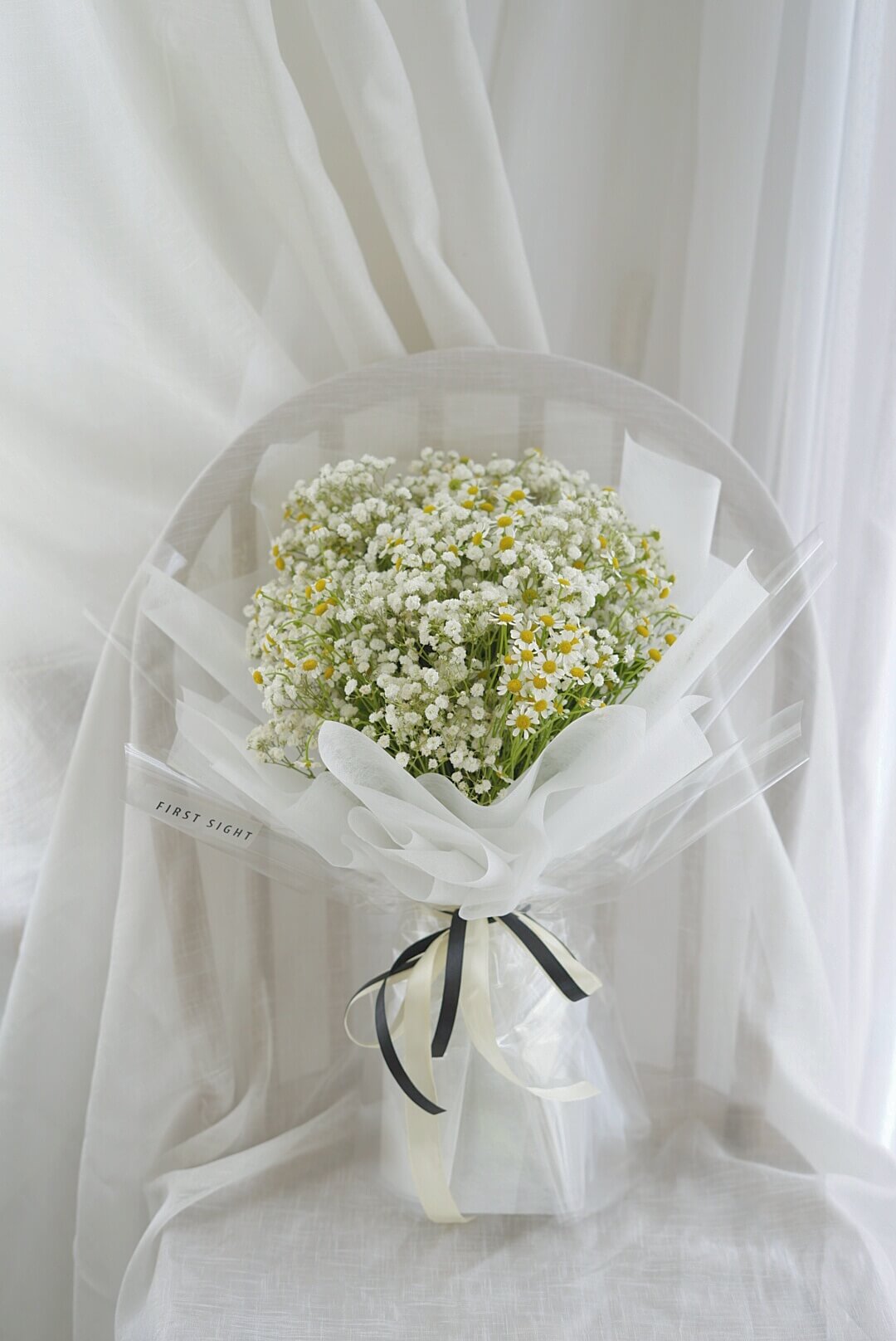 Bó hoa baby trắng