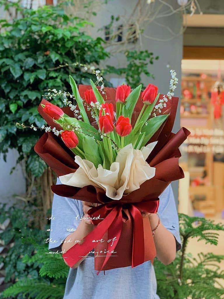 Bó hoa tulip đỏ