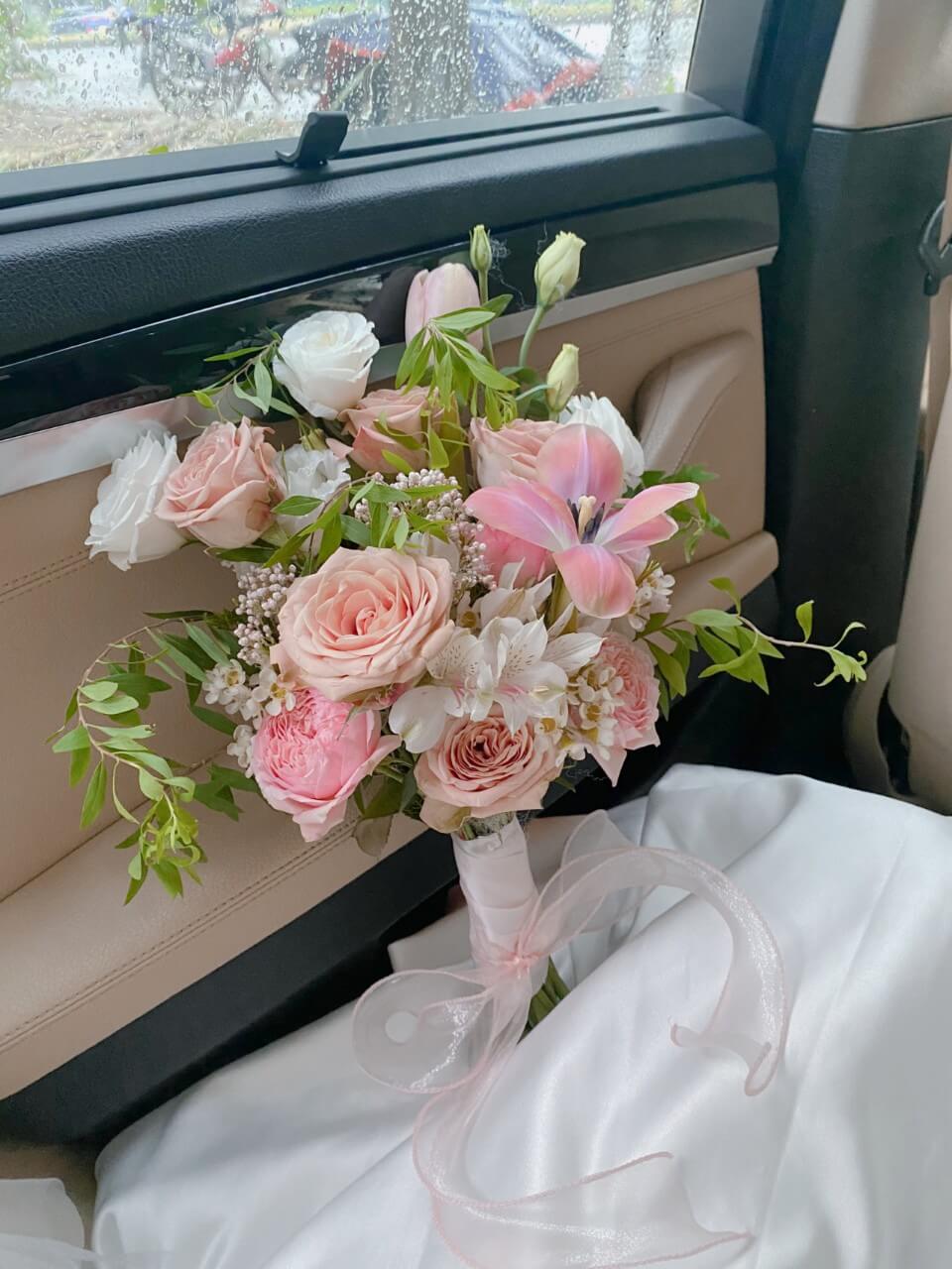 Hoa cưới tone hồng