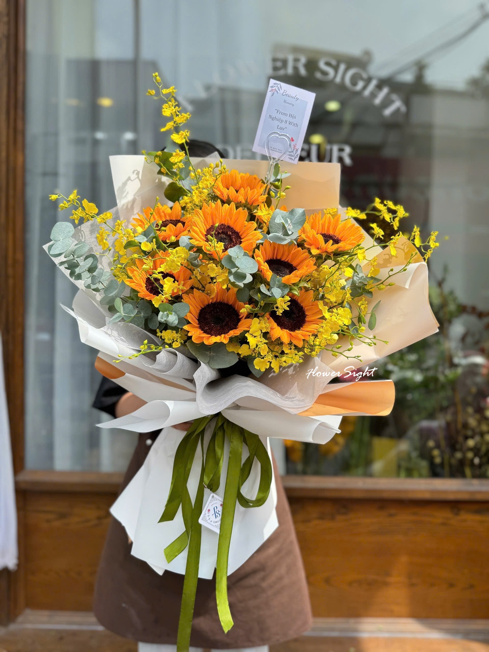 Bó hoa hướng dương chúc mừng