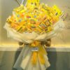 Bó hoa kẹo màu vàng