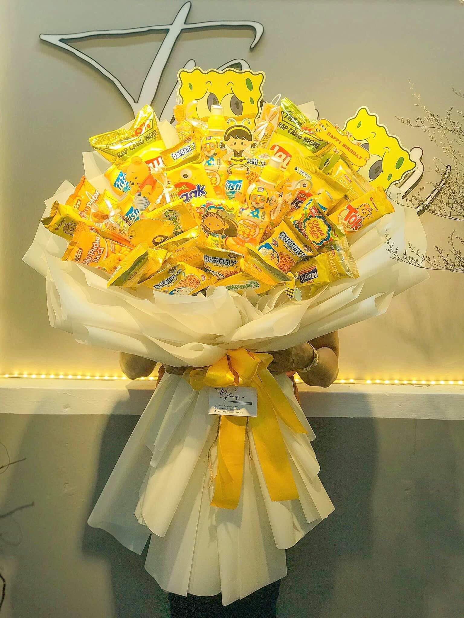 Bó hoa kẹo màu vàng