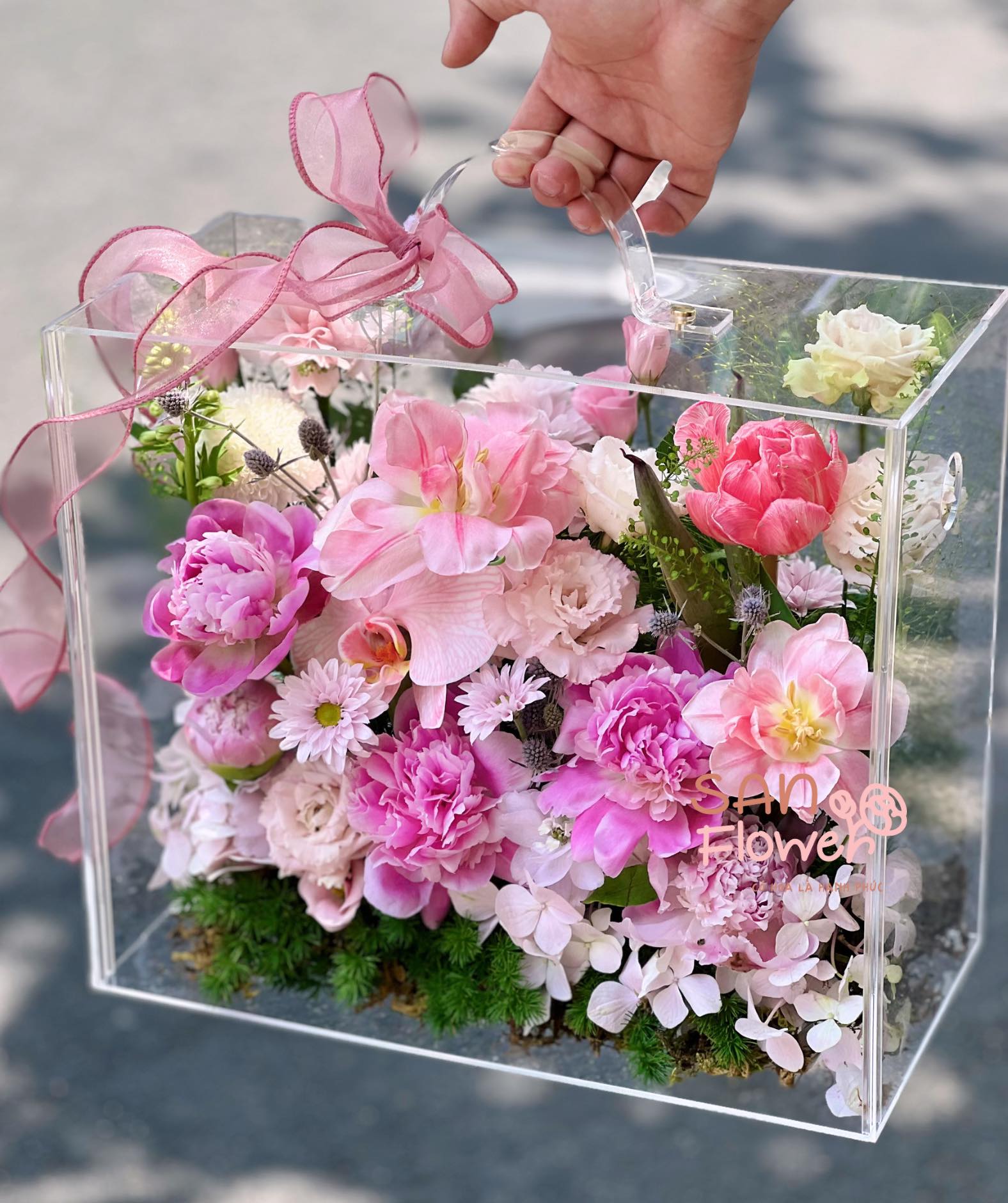 Hộp hoa mẫu đơn