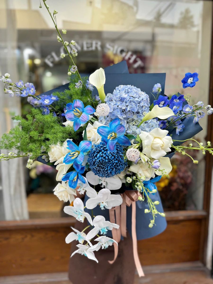 hoa sinh nhật màu xanh