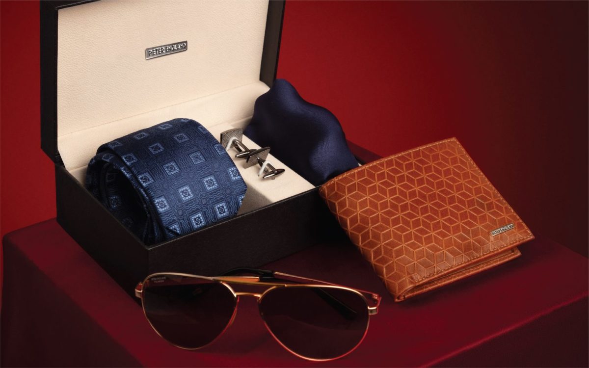 Tặng cà vạt vào sinh nhật sếp