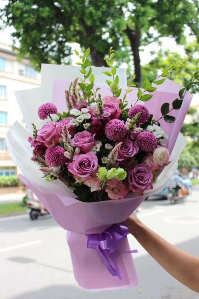 Bó hoa hồng tím sang trọng